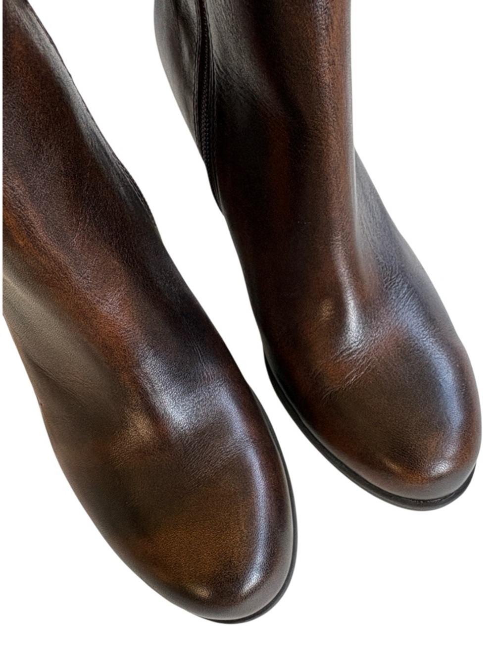 EUC Born Leather Heeled Ankle Boots Brown Size 7 - Picture 5 of 7